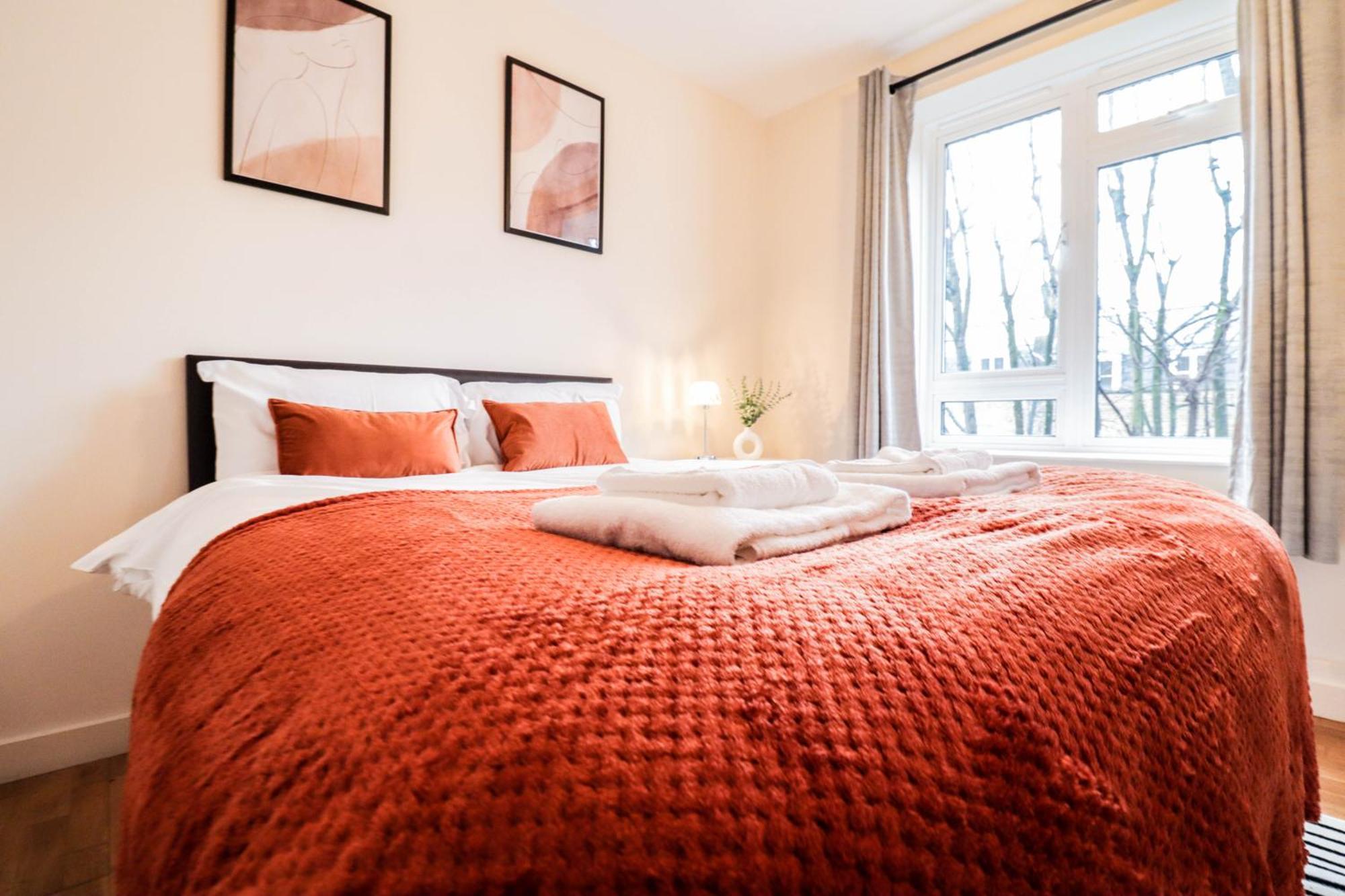 Bright And Well-Kept 2 Bed Flat! Russell Square Apartment London Exterior photo